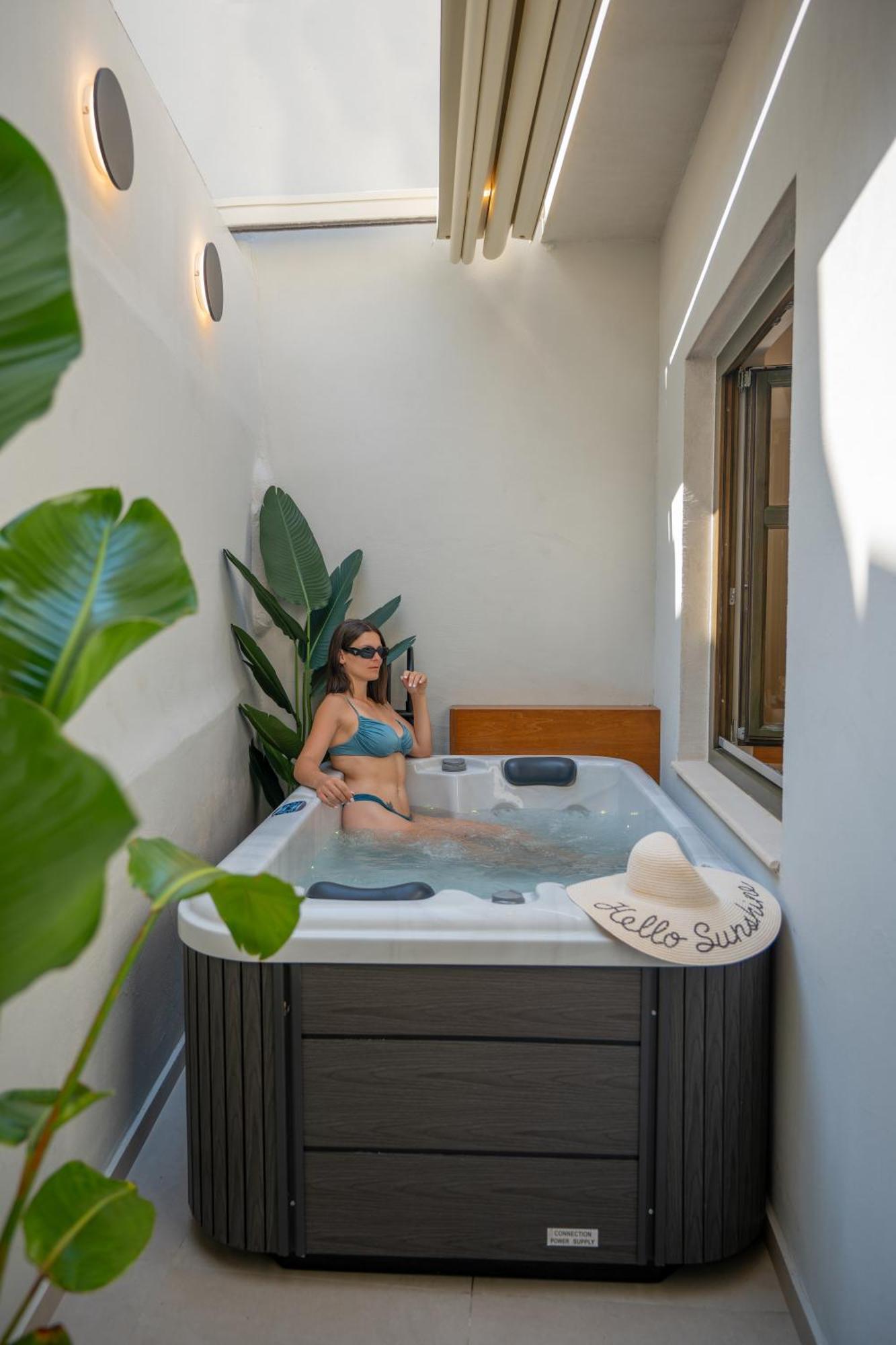 Rettimo Suites, Experience Luxury In The Heart Of Rethymno Dış mekan fotoğraf