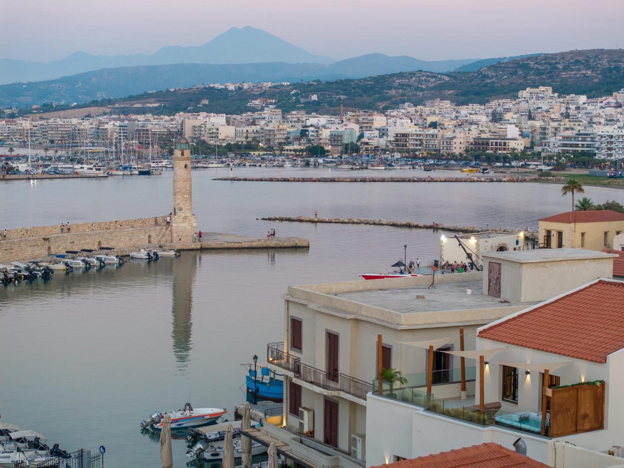 Rettimo Suites, Experience Luxury In The Heart Of Rethymno Dış mekan fotoğraf