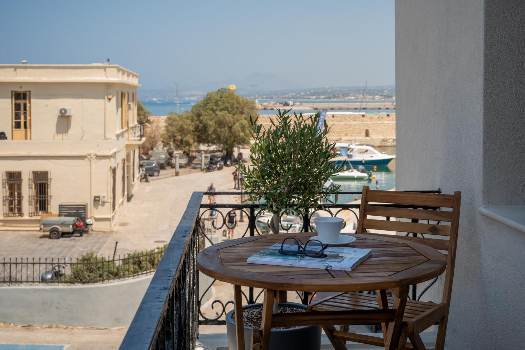 Rettimo Suites, Experience Luxury In The Heart Of Rethymno Dış mekan fotoğraf