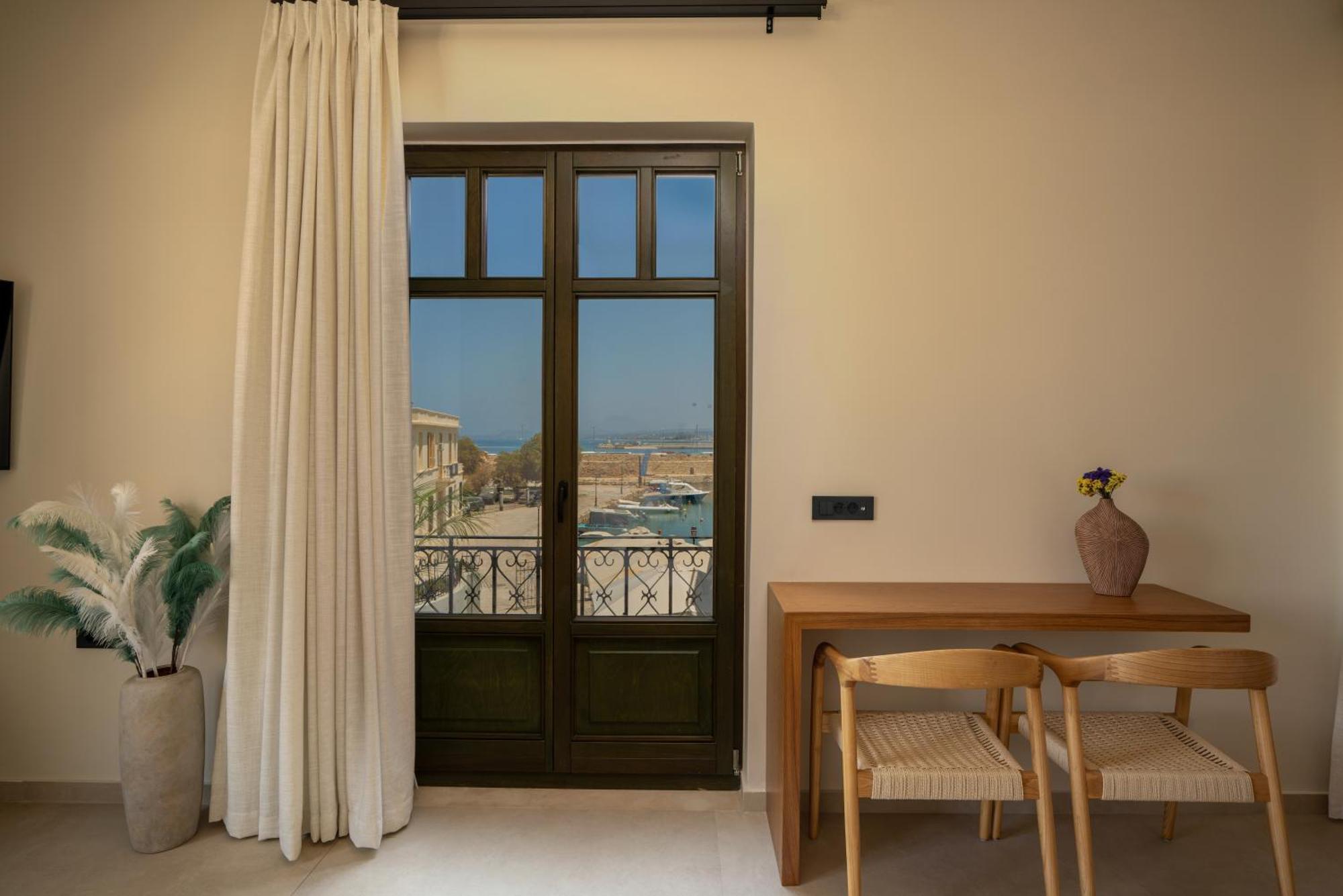 Rettimo Suites, Experience Luxury In The Heart Of Rethymno Dış mekan fotoğraf