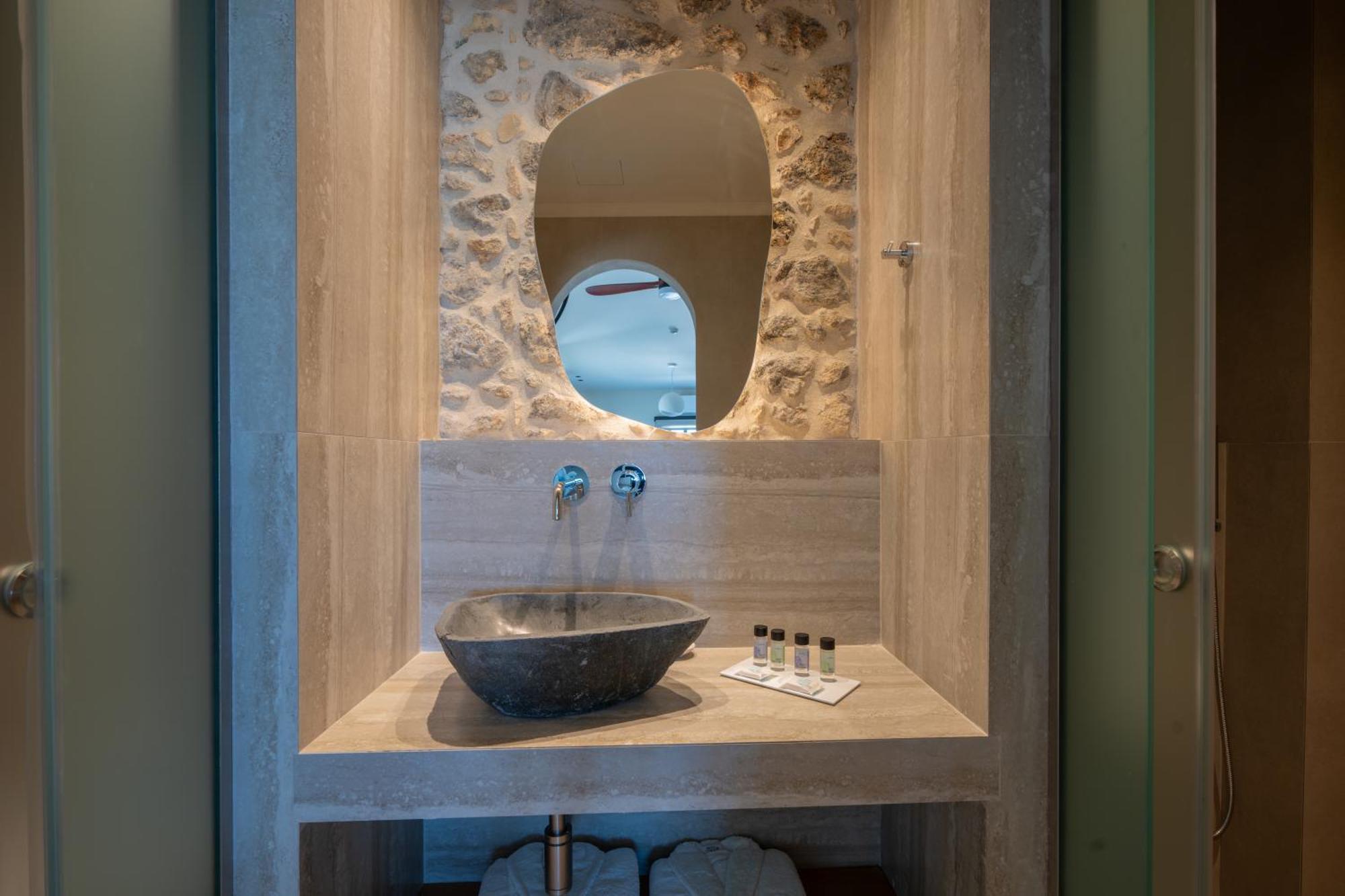 Rettimo Suites, Experience Luxury In The Heart Of Rethymno Dış mekan fotoğraf