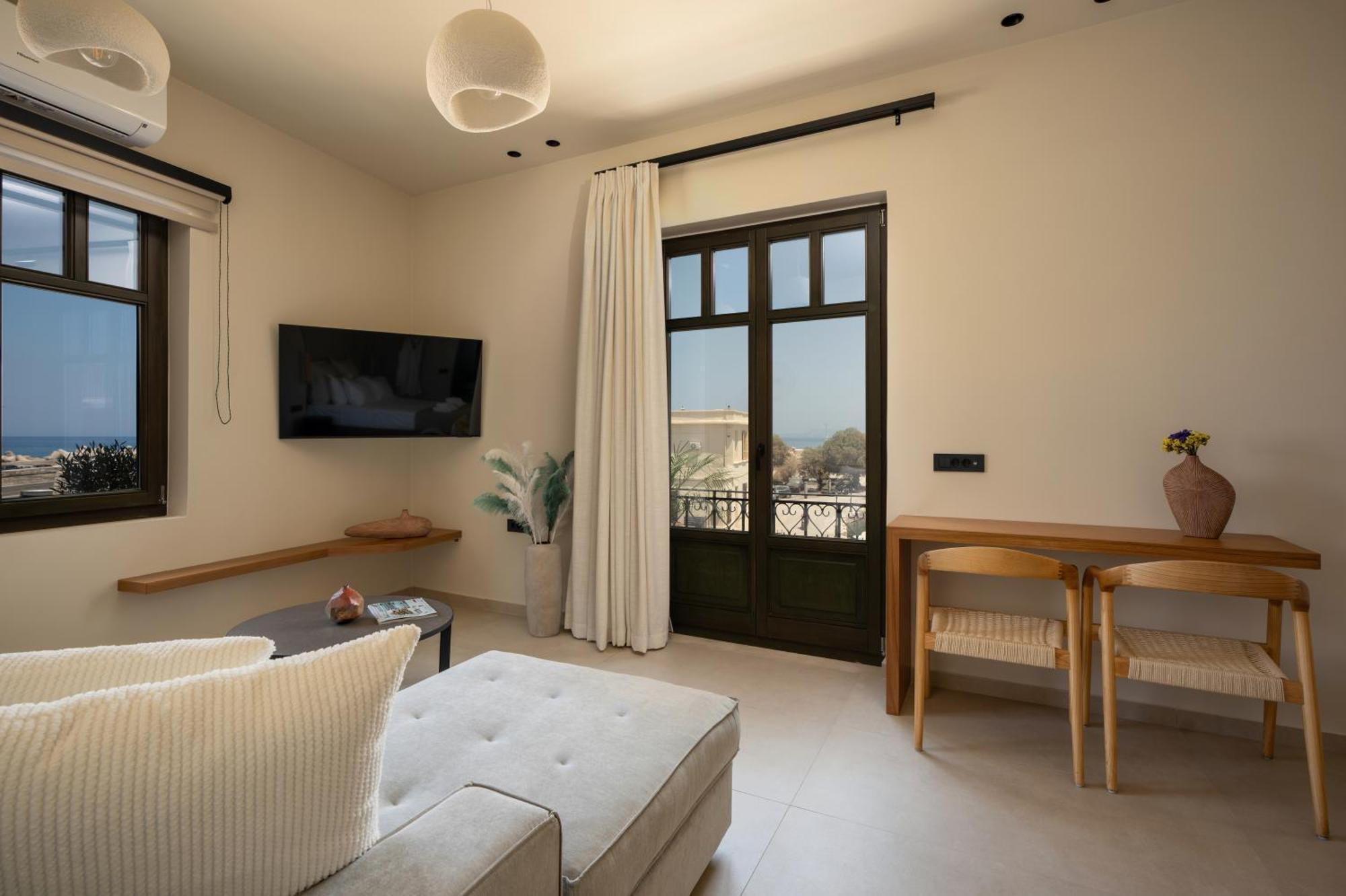 Rettimo Suites, Experience Luxury In The Heart Of Rethymno Dış mekan fotoğraf